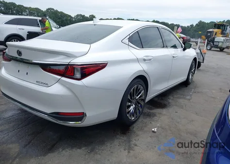 2025 Lexus Es 300H Ultra Luxury from USA, damaged, VIN 58AFA1C15SU058204